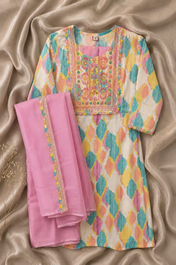 Ladies Suit – Design 017 | Stitched | Kohinoor Shop